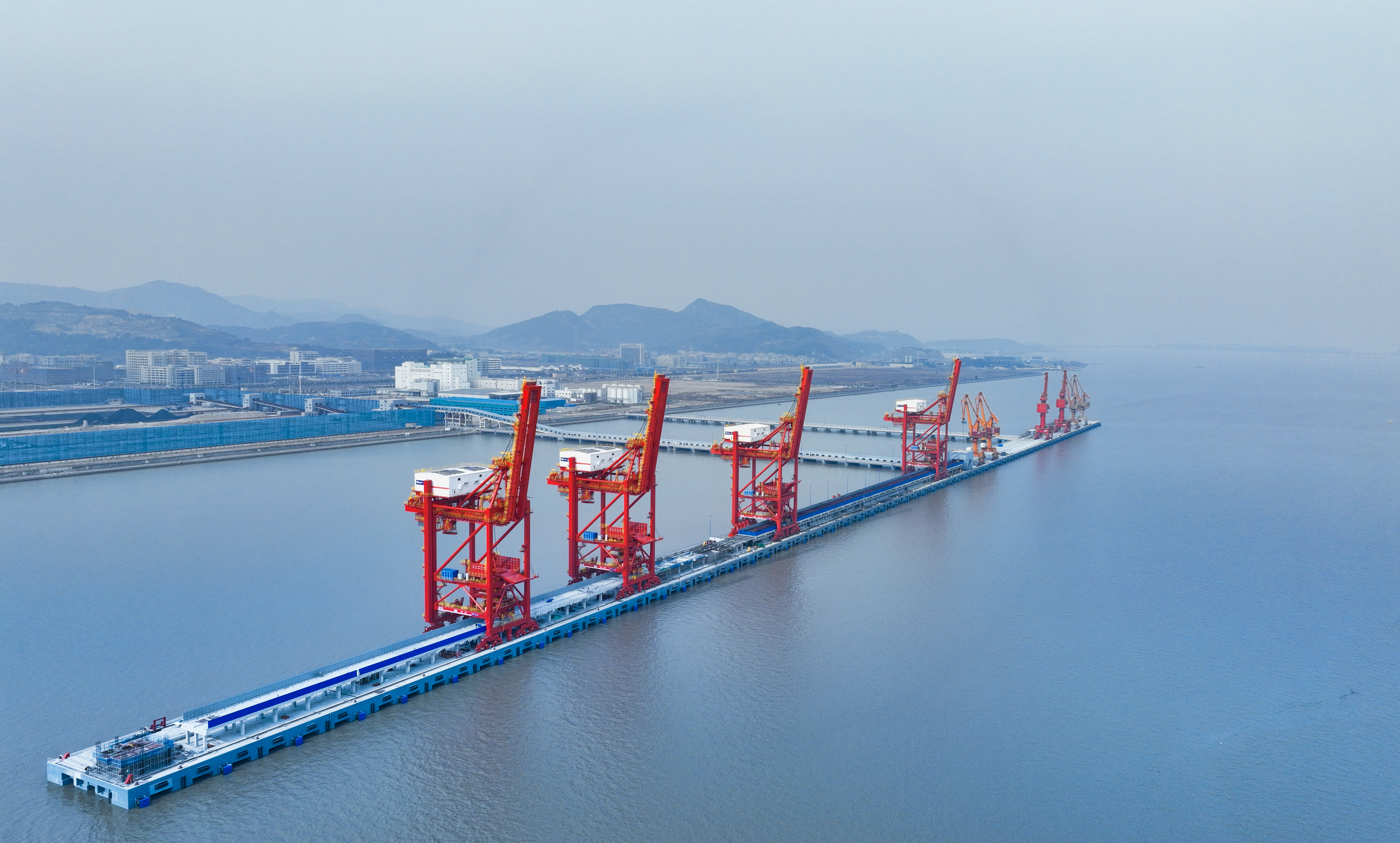 贝斯特游戏南岳、益嘉港务有限公司